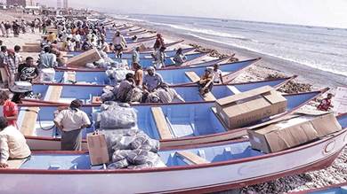 توزيع 22 من قوارب الصيد مع ملحقاتها لـ110 صياد بسيحوت